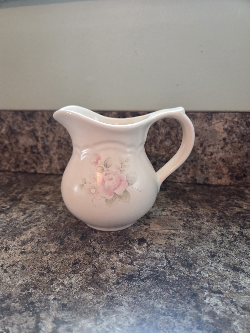 Pfaltzgraff Tea Rose Floral Porcelain Creamer Pitcher.